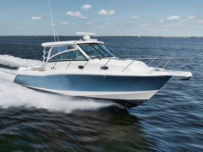 2018 Boston Whaler 345