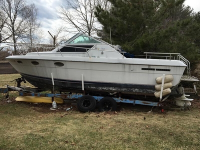 Tiara 2700 Continental powerboat for sale in Massachusetts
