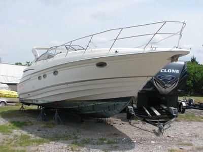 NO RESERVE! 2001 Regal Commodore 4160 Yacht 45 FT!