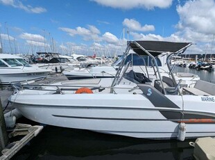 BENETEAU FLYER 7.7 SPACEDECK