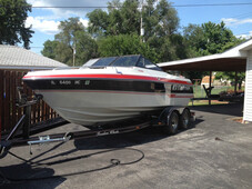 20’ 1990 Mark Twain Open Bow “V” Sonic Runabout