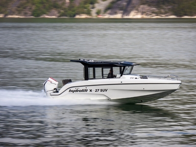 NEW HYDROLIFT X-27 SUV *** SAVE ON THIS DEMO BOAT IN STOCK NOW***
