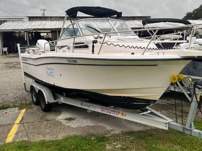 2000 Grady White 228 Seafarer