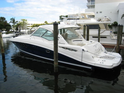 2006 Sea Ray SUNDANCER Hydraulic platform powerboat for sale in Florida