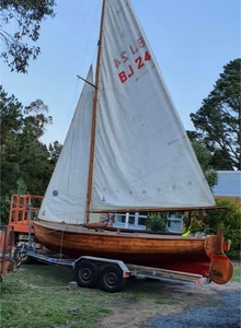 Wooden Sailing Boat - Jubilee