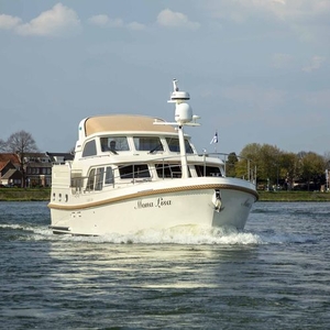 Inboard express cruiser - 450 AC Variotop - Linssen Yachts B.V. - diesel / twin-engine / with enclosed flybridge