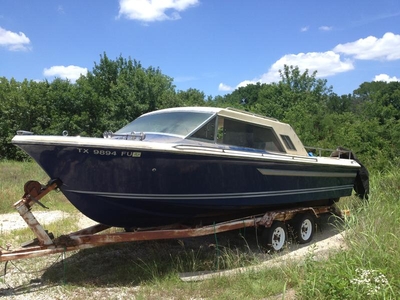1981 Century Coronado powerboat for sale in Texas