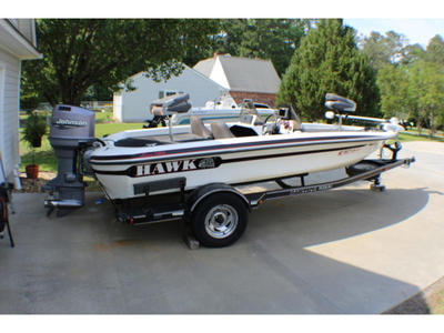 2001 Hawk SUPER 1900 DUAL CONSOLE powerboat for sale in North Carolina