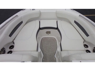 2013 Chaparral Sunesta 244 Bowrider powerboat for sale in Wisconsin