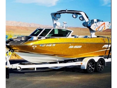 2020 MB Sports B52 23 Classic powerboat for sale in Arkansas