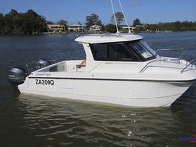 Catamaran walkaround - 2400 - Noosa Cat Australia - outboard / twin-engine / with cabin