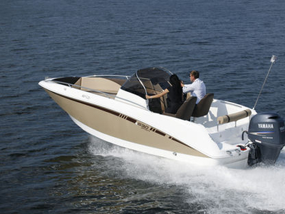 Outboard center console boat - 630 - Galia Boats - 6-person max. / with cabin / sundeck
