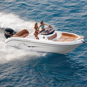 Outboard center console boat - VOYAGER 23 S - Ranieri - ski / 8-person max. / sundeck