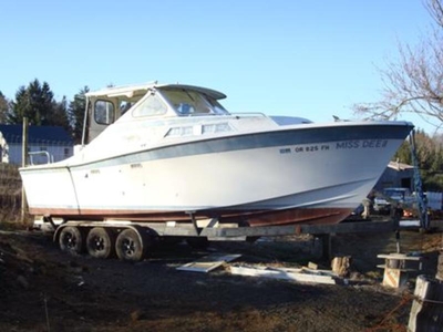 1972 Uniflite Salty Dog powerboat for sale in Oregon