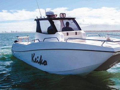 Catamaran walkaround - X-28 - X-Boats - outboard / twin-engine / dual-console