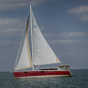 Cruising sailing yacht - 47 - Marlow Hunter - with open transom / with bowsprit
