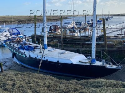 Island Sun 42 Schooner (Junk Rigged) Ferro Cement Yacht