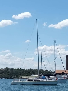 Adams 10 (33ft) Yacht