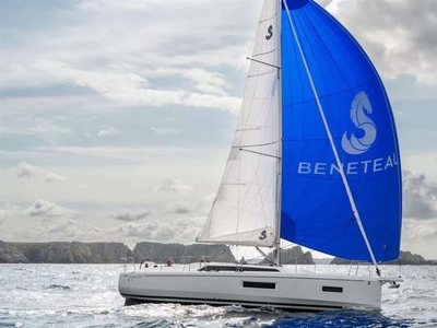 BENETEAU OCEANIS 37.1 (2024) for sale
