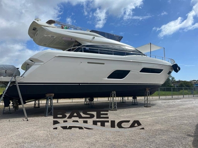 Ferretti Yachts 550 (2019) Usato