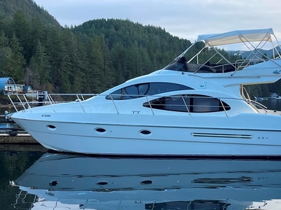 British Columbia, AZIMUT YACHTS, Cruising Yacht