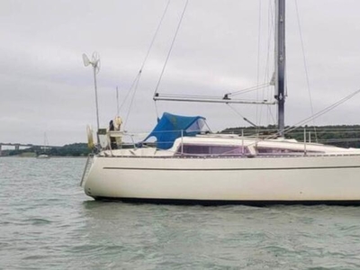 For Sale: Leisure 27