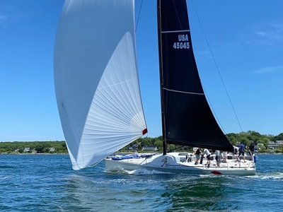 Rhode Island, HAKES MARINE, Racing Sailboat