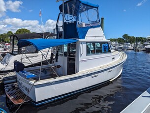 1989 Cape Dory 28 Flybridge | 28ft