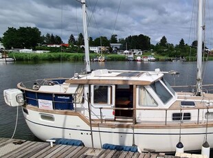 Sitala Yachts Nauticat 33