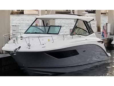 2019 Sea Ray 320 Sundancer OB powerboat for sale in Florida