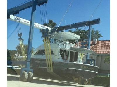 1992 Bertram 60 Convertible powerboat for sale in Florida