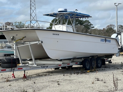 2005 Twin Vee 32 Center Console | 32ft