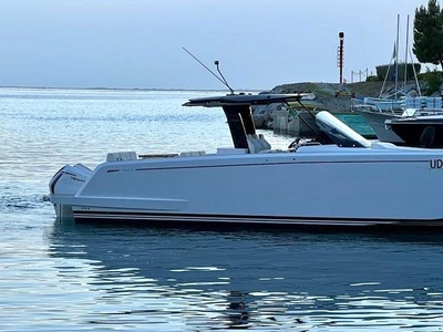 2022 Pardo Yachts 38 Outboard | 38ft