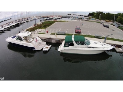 1990 Sea Ray 420 Sundancer powerboat for sale in Wisconsin