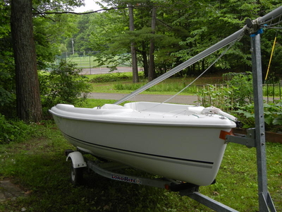 2006 Hunter 146 sailboat for sale in New York