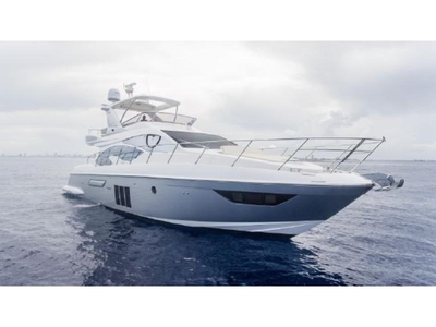 2014 Azimut 54 Flybridge powerboat for sale in Florida
