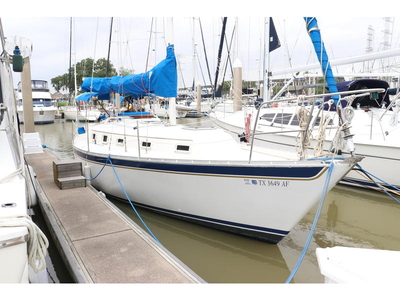 1984 Irwin 34 Citation sailboat for sale in Texas