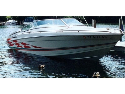 1999 Formula 271 Fastech powerboat for sale in Illinois