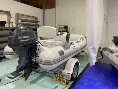 NEW Achilles HB - 350 DX Hypalon RIB with console and outboard