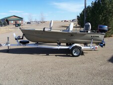 1989 Lund 14 Foot Boat