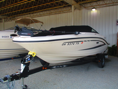 2015 Sea Ray 190 Sport Outboard