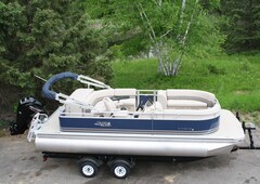 New Two Tube 21 Ft Pontoon Boat With 115 Hp And Trailer