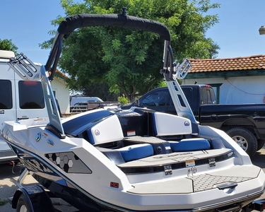 2019 Scarab 165 ID Boat