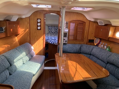 2000 Hunter 380 sailboat for sale in Outside United States