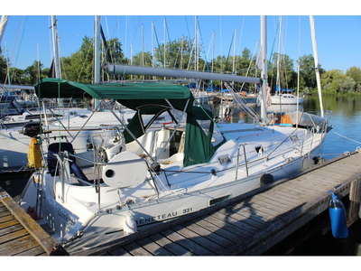 2001 Beneteau 331 sailboat for sale in Outside United States