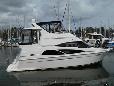 2005 Carver 36 Motor Yacht Daytripper | 36ft