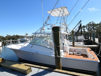 2005 Luhrs Express Lured In | 36ft