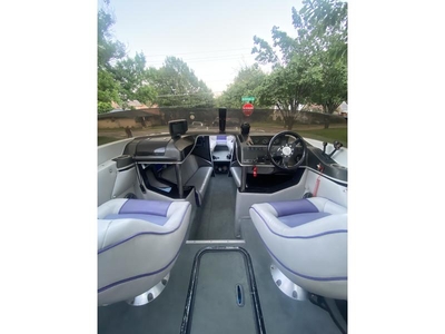 1994 Nordic 25 Rage Scandia powerboat for sale in Texas