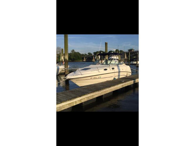 1999 Chaparral 240 Signature powerboat for sale in Connecticut