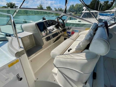 2004 Cruiser Yachts 320 powerboat for sale in Maryland